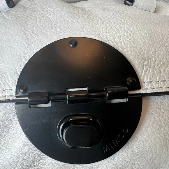 Mimco leather turn-lock bag white - Picture 5 of 10